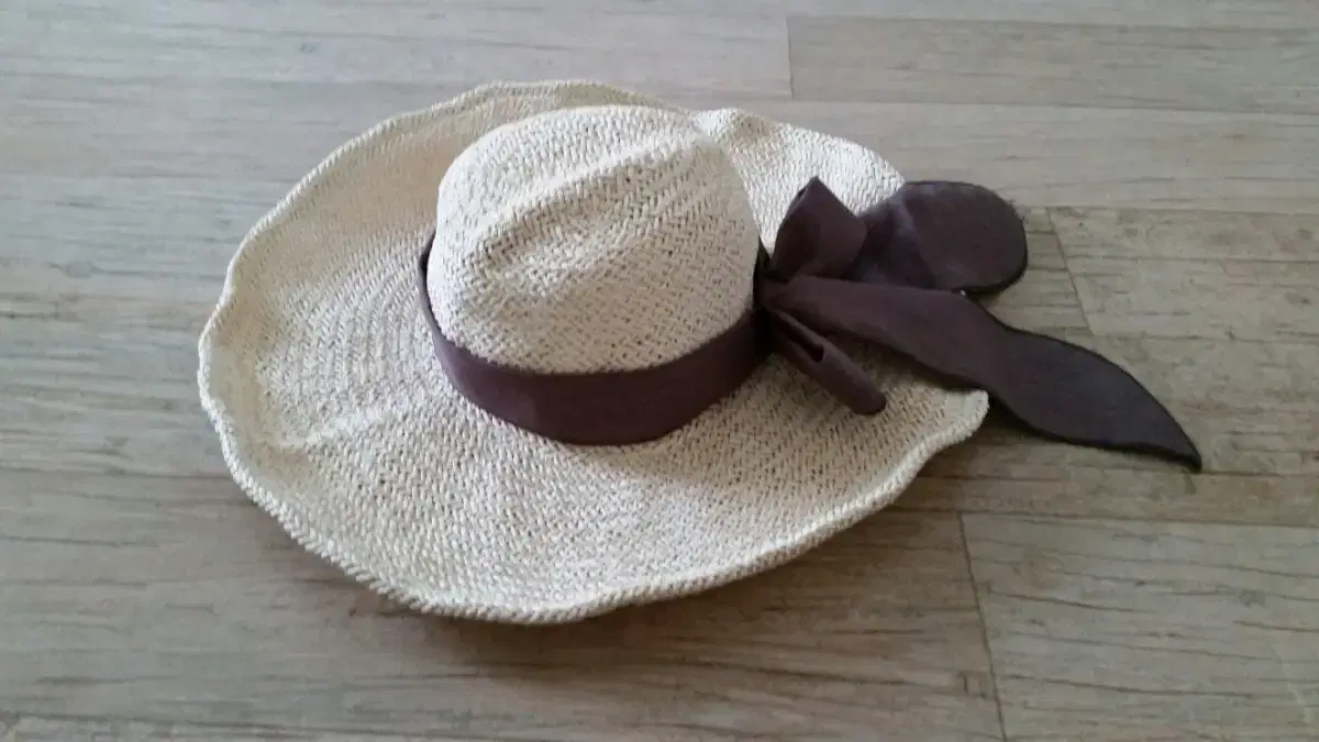 Beach hat