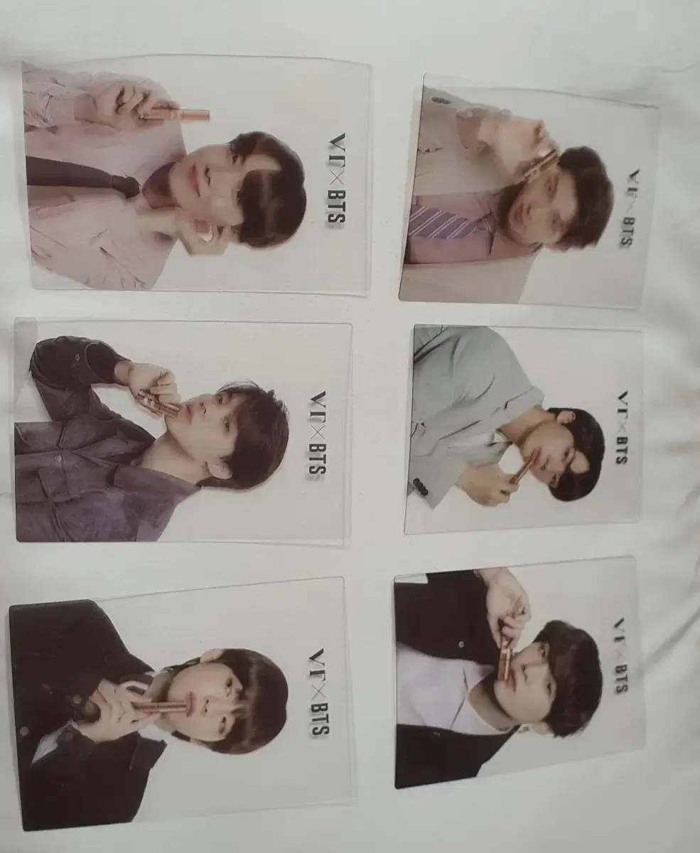 VT popup store limited edition Transparent Photocard WTS