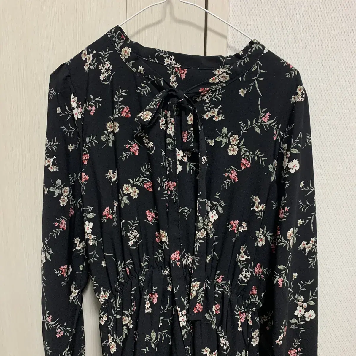 SHIRRING FLOWER LONG ONEPIECE