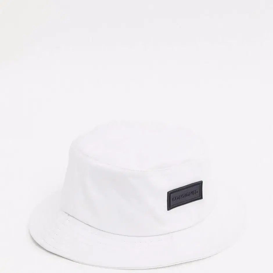 Consigned bucket hat