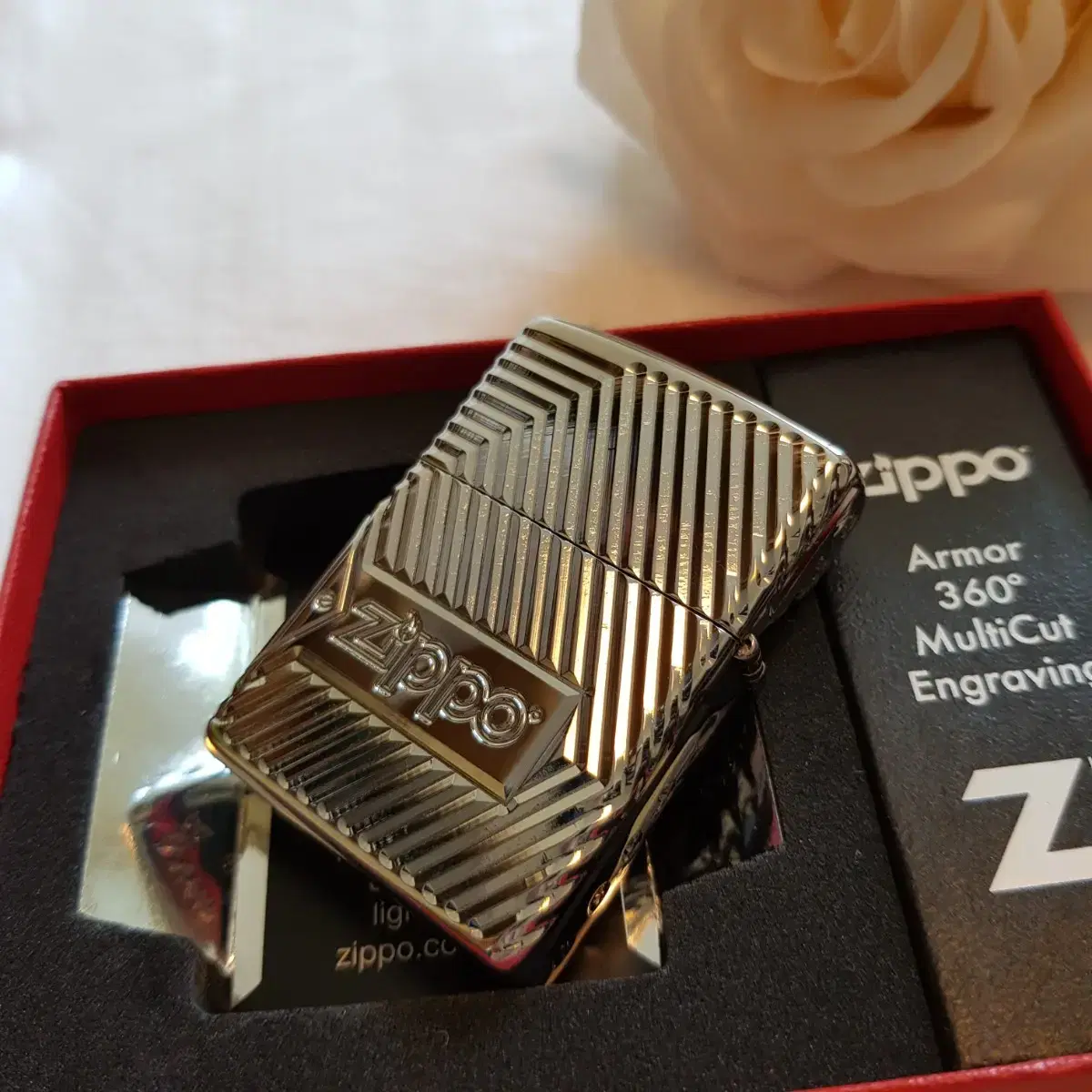 29672 ZIPPO BOLTS DESIGN 정품 미개봉 새 지포라이터