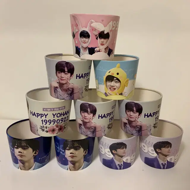 엑스원 위아이 김요한 데뷔 생일 이벤트 컵홀더 판매