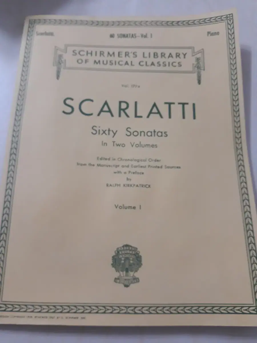 SCARLATTI Sixty Sonatas Volume 1