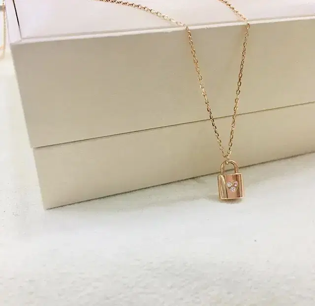 [Special SALE] 자물쇠 목걸이 14k 로즈골드