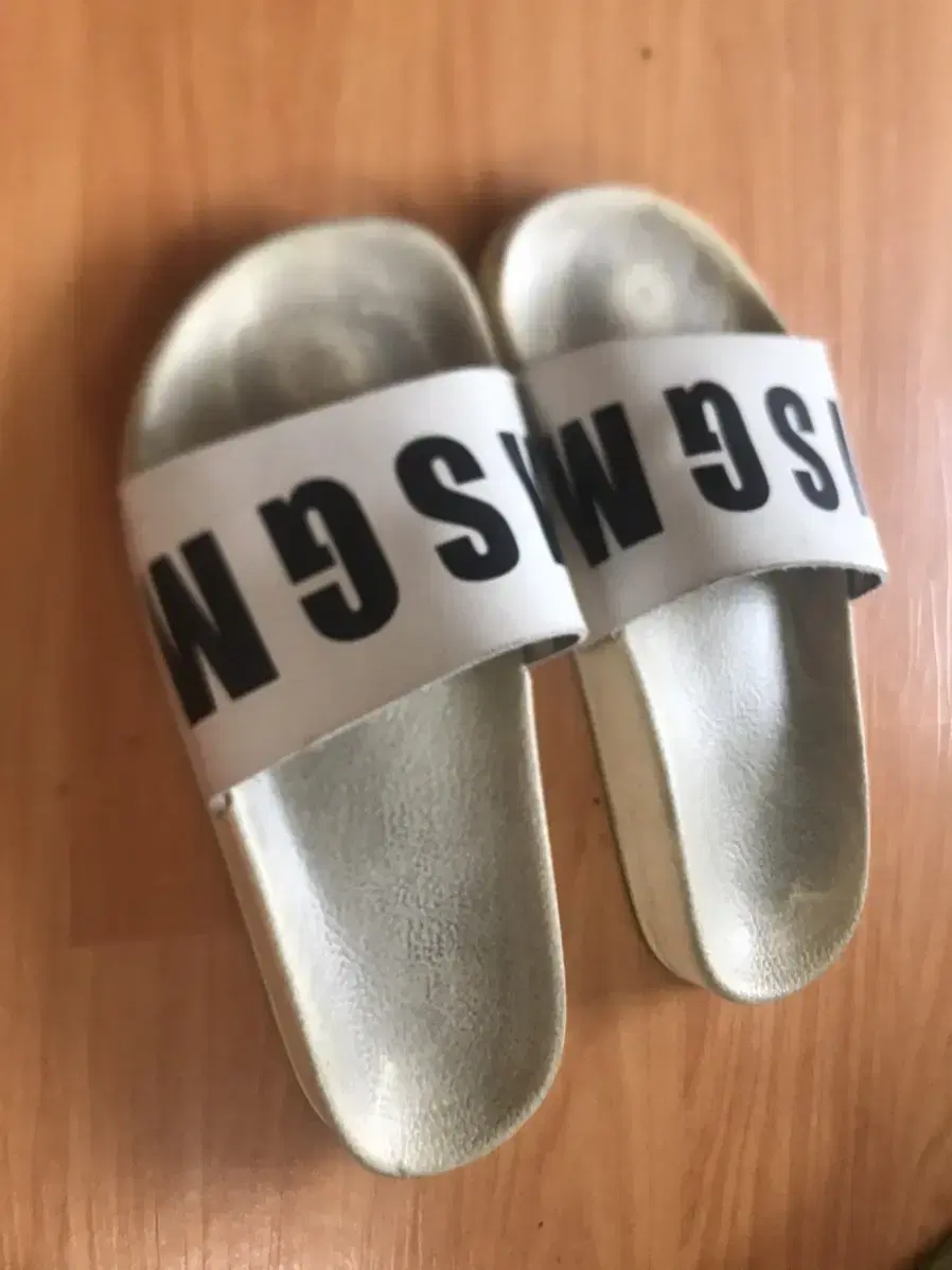 msgm 키즈 33 size 슬리퍼