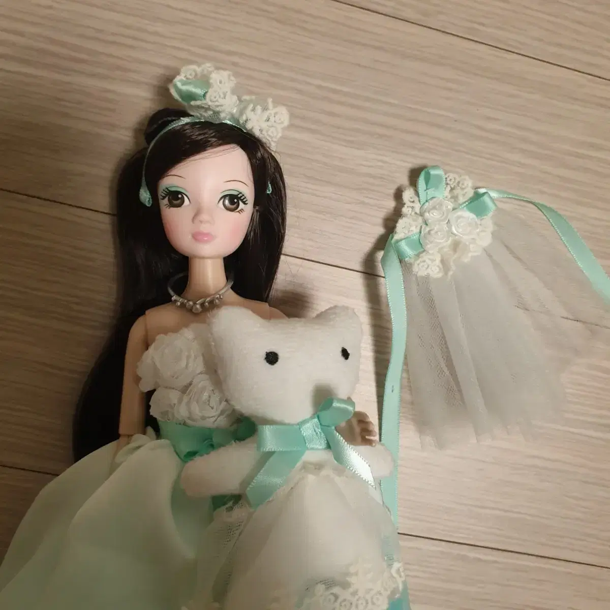 아이도 어른도 반하는 커얼인형 #인형,#미미,#쥬쥬,#바비,#공주인형 on Bunjang Global Site.