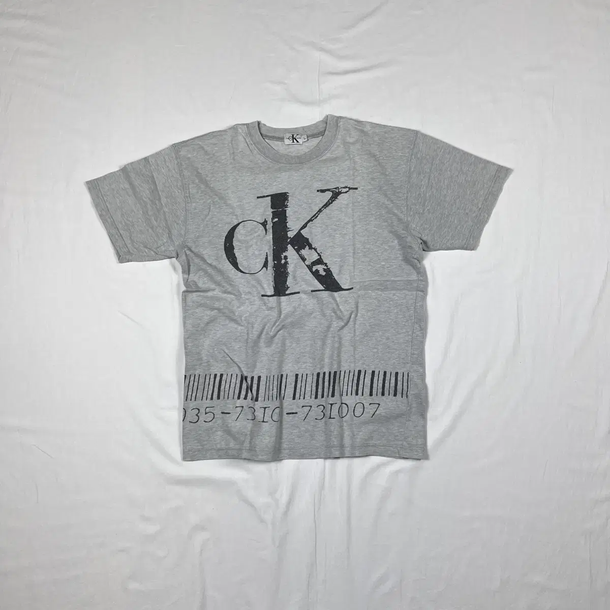 90s Calvin Klein CK Big Logo Barcode Vahn T-Shirt