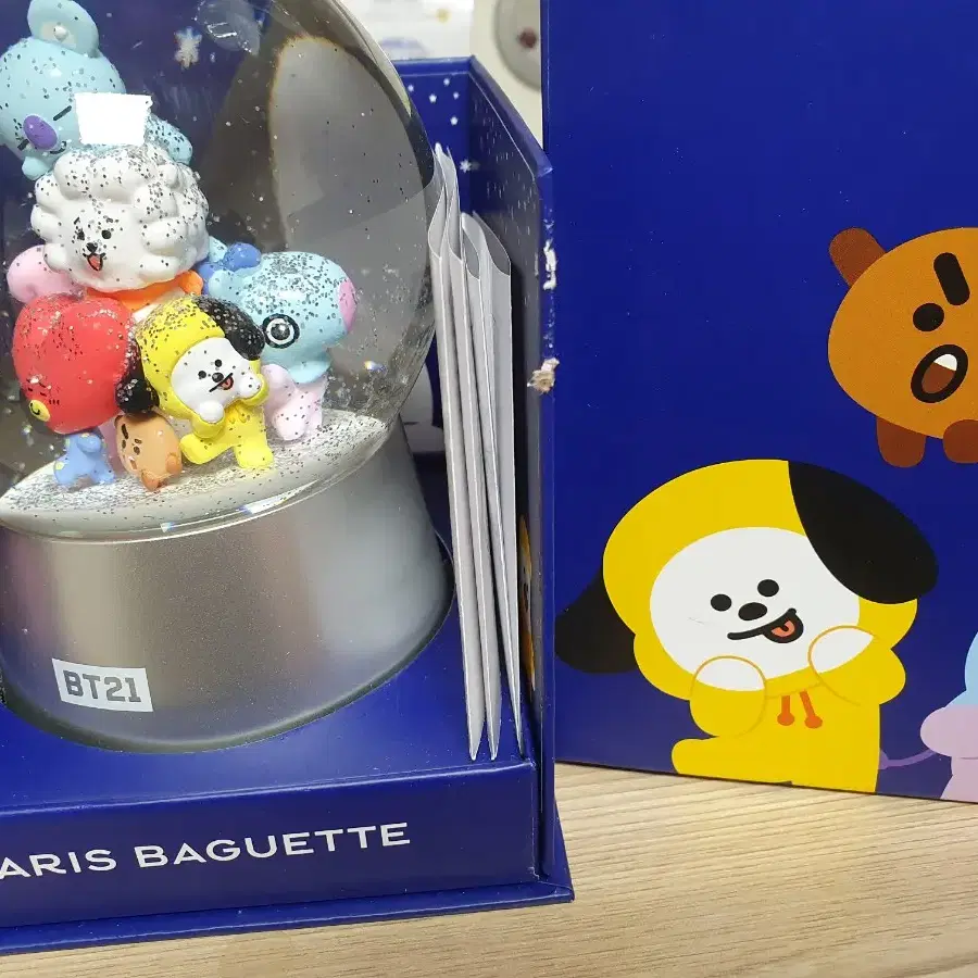 BT21 스노우볼