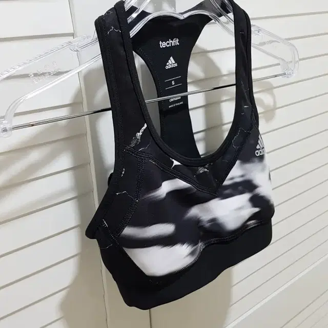 [S]아디다스 adidas 스포츠 브라 (techfit)