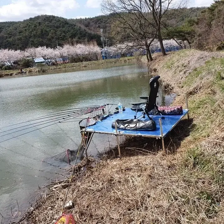 민물좌대  판매합니다