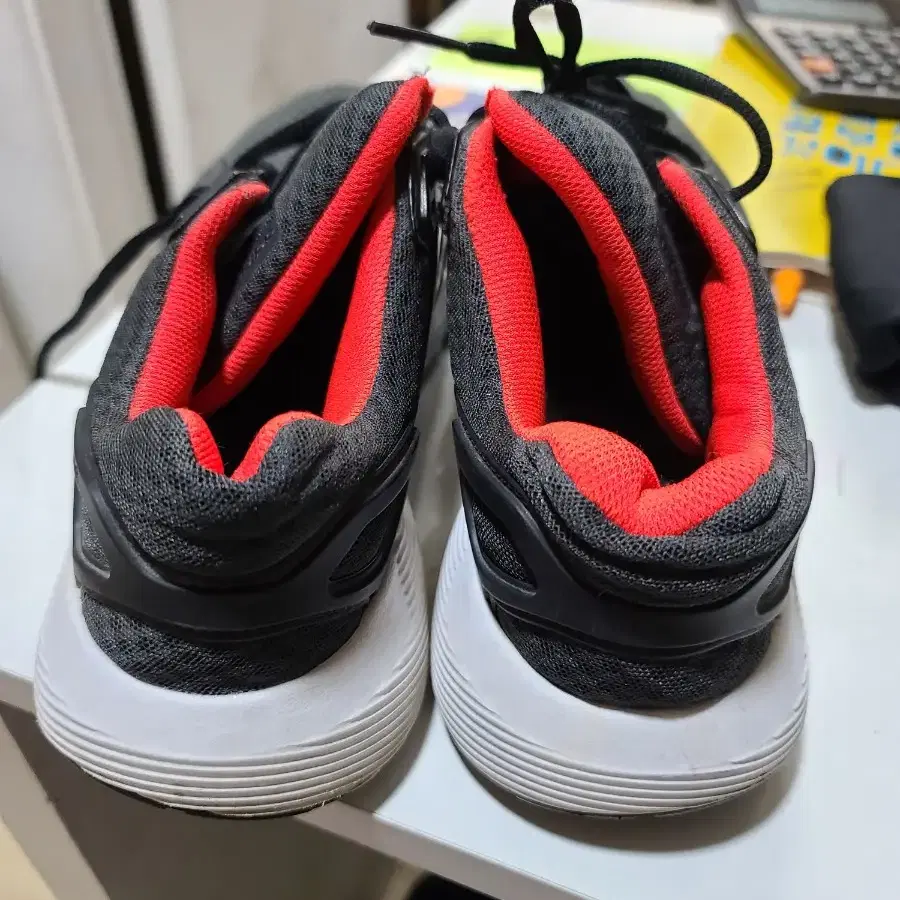 (일본기준275/265) adidas 아디다스신발 !