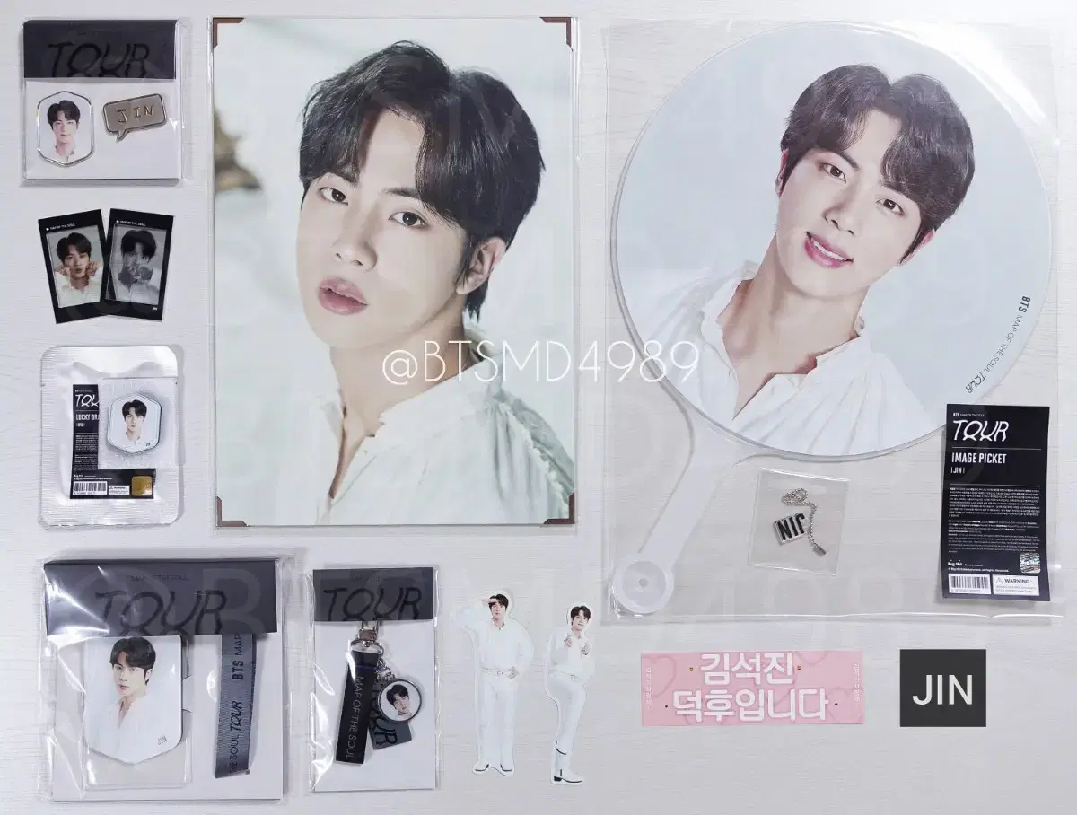 (65% OFF) BTS Concert Merchandise wts prpo photocard ld keyring BTS