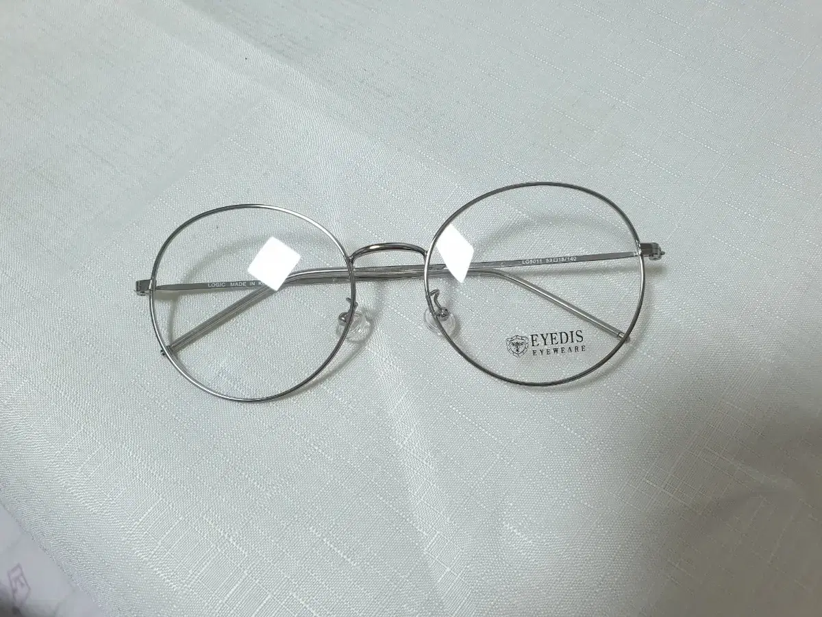 Luxury dongle glasses silver metal