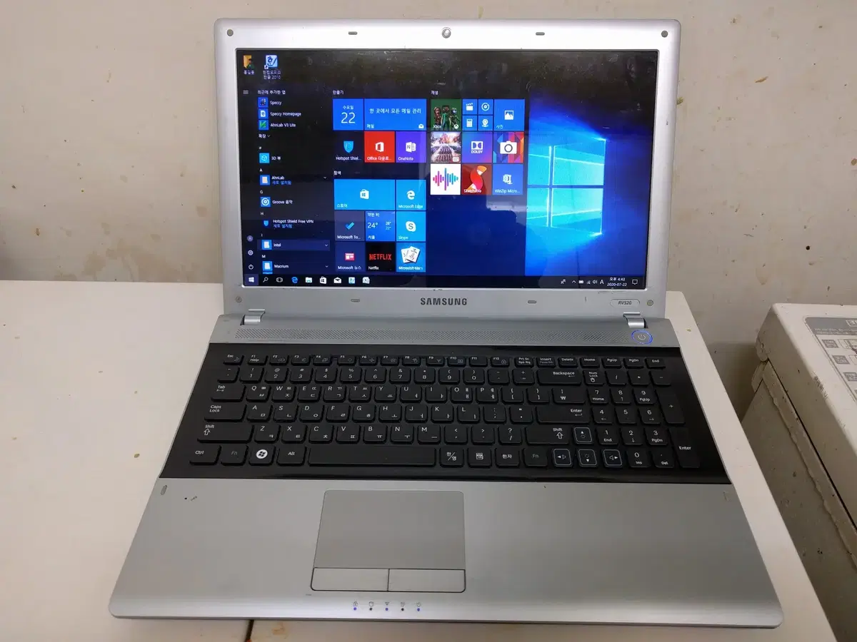 삼성RV520 A16S i3-2310M 4GB SSD120GB