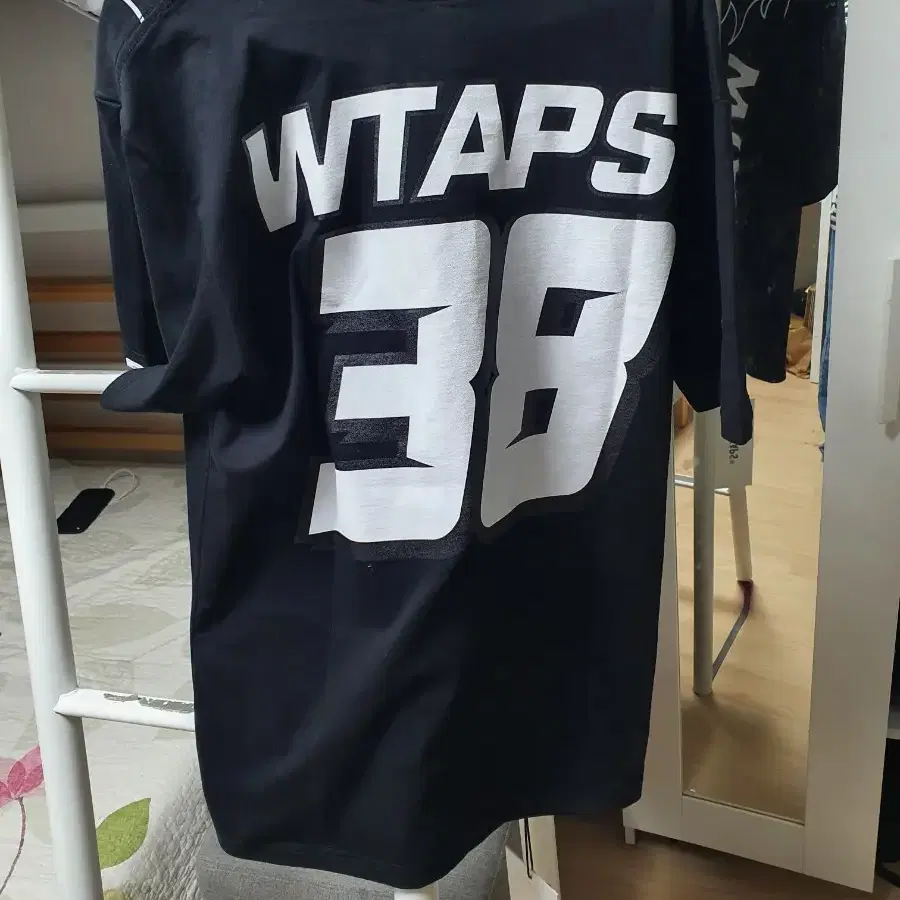 정품 wtaps 더블탭스 20SS FLAMES SS TEE BLAC