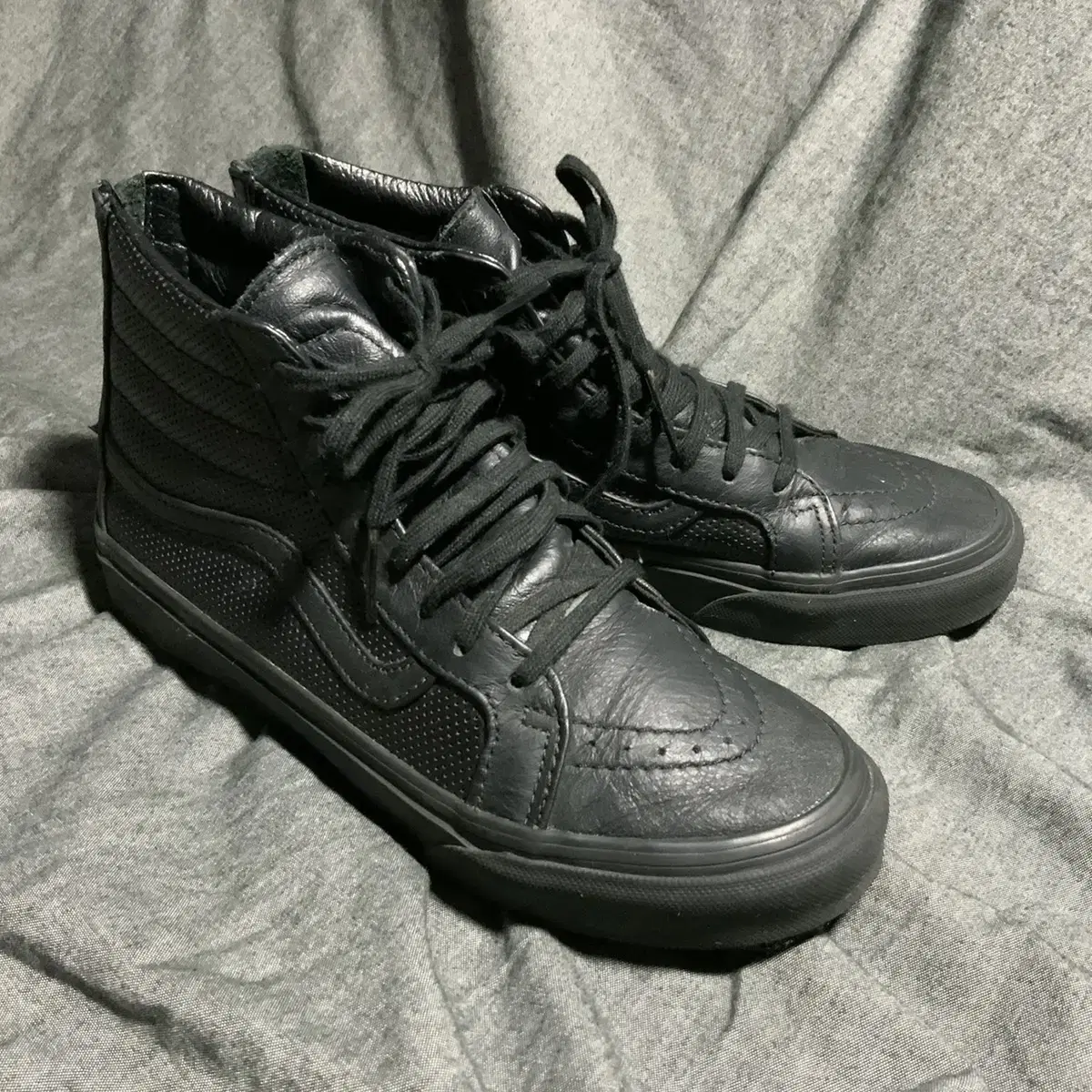 Vans Sk8 Hi Zip Perf Leather Sz 6.5(245)