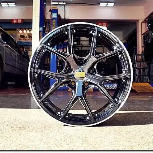 BBS CIR(st) 18인치 블랙폴리쉬 pcd114.3