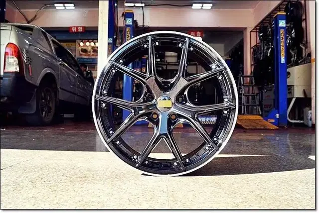 BBS CIR(st) 18인치 블랙폴리쉬 pcd114.3