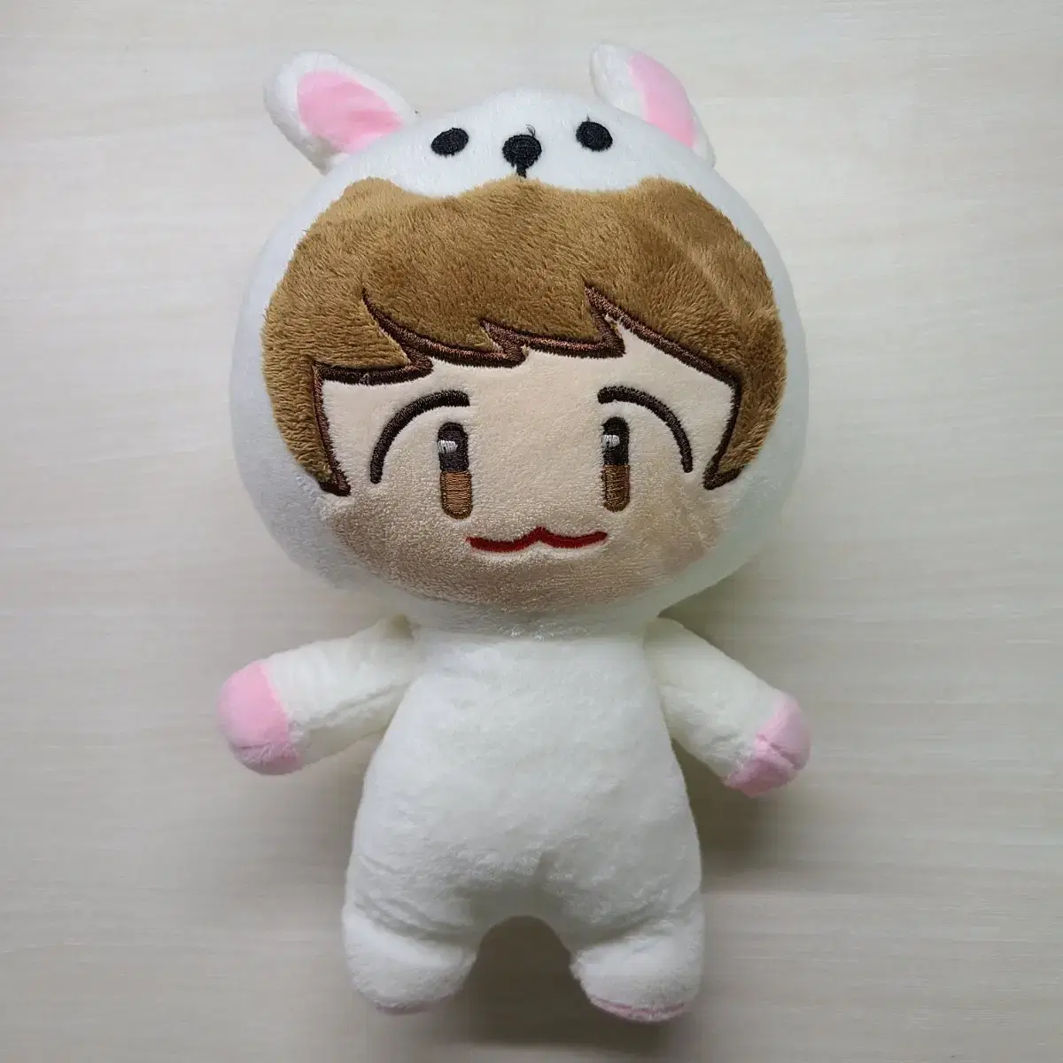 Baekhyun byun baekhyun doll WTS