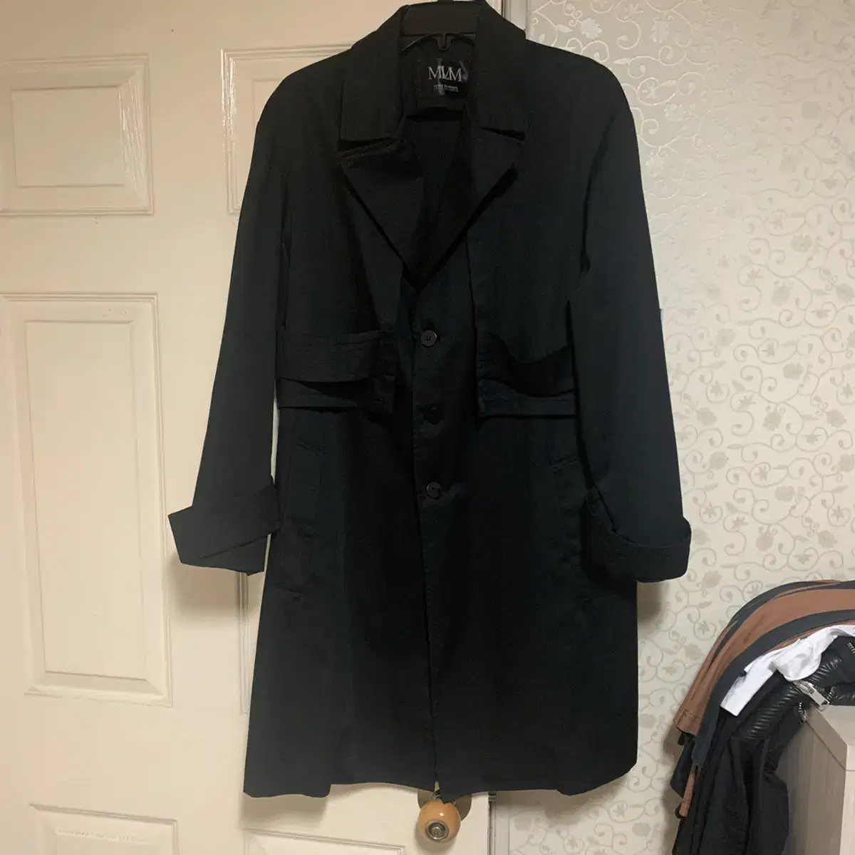 L'Hermès coat for sale. set