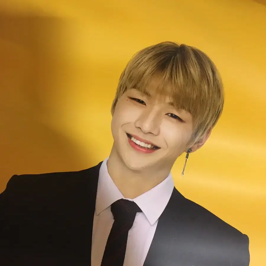 비타500 강다니엘워너원포스터