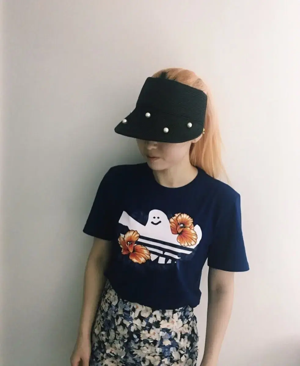 입체적인 플라워 midi 길이 스커트 (size M)