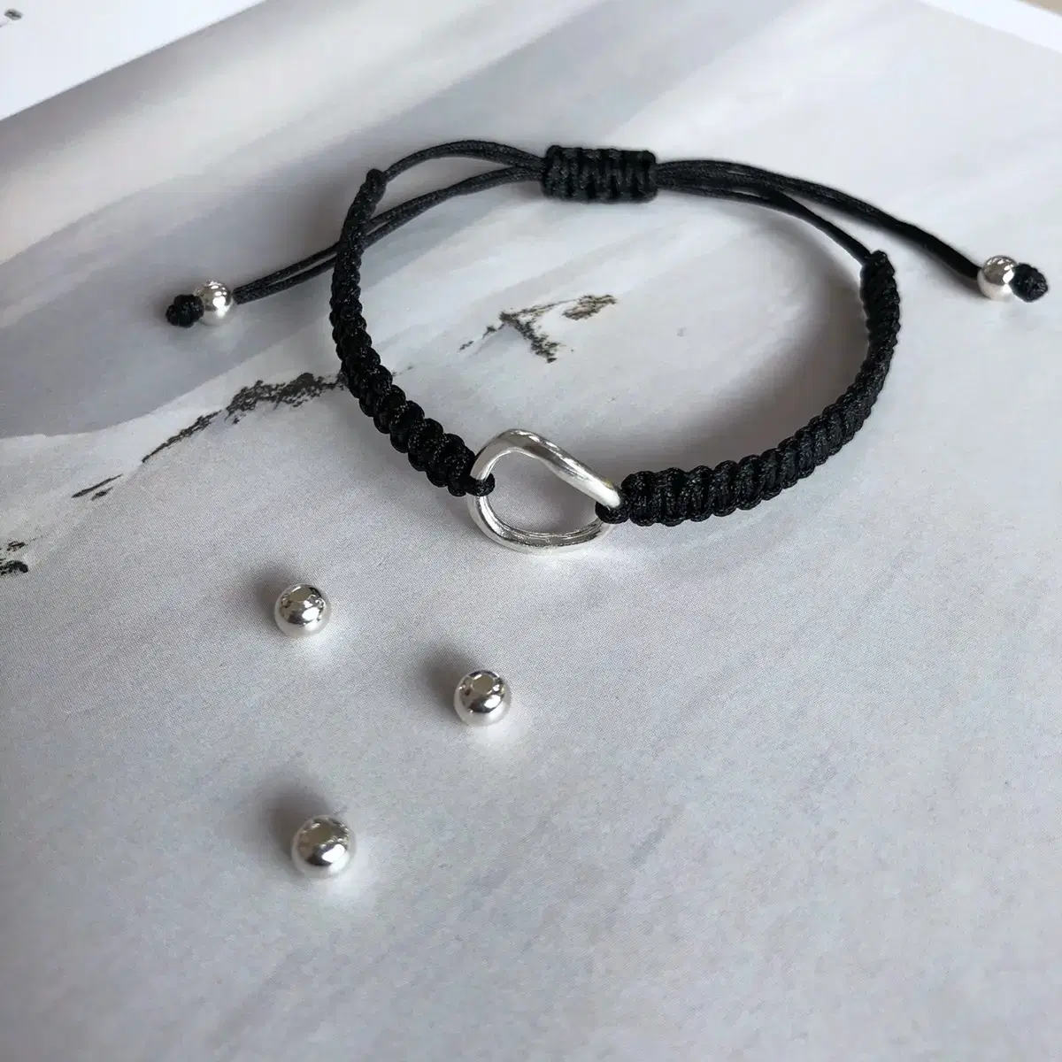 pebble silver bracelet