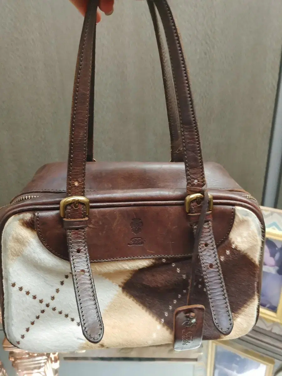 Price reduction Genuine Italian leather shoulder tote bag with soft leather from Song Chi, purchased directly from the store