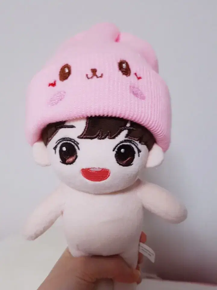 20cm doll clothes on clearance - beanie available in two colors!