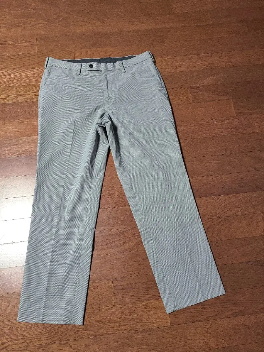 UNIQLO Pants Slacks Gray 85