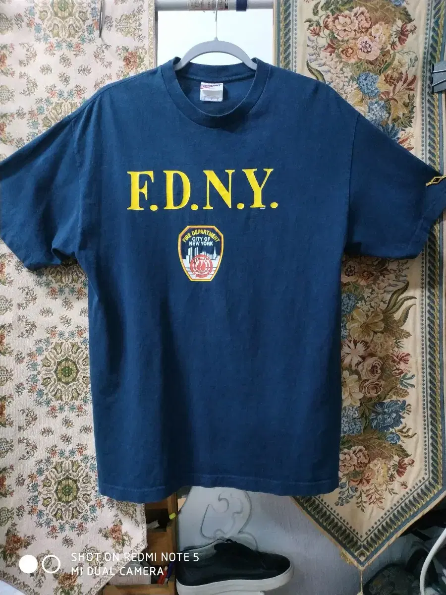 L Murina Vintage FDNY T-shirt