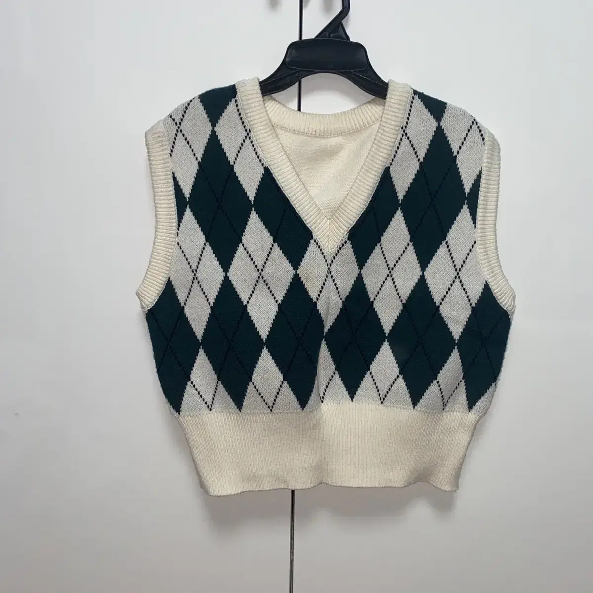 Argyll knit vest