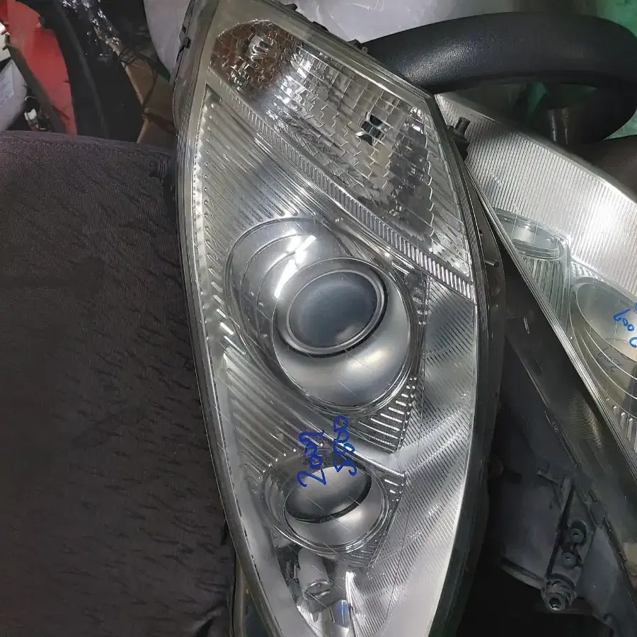 2007 벤츠s500 w221 hid 헤드라이트 한쌍