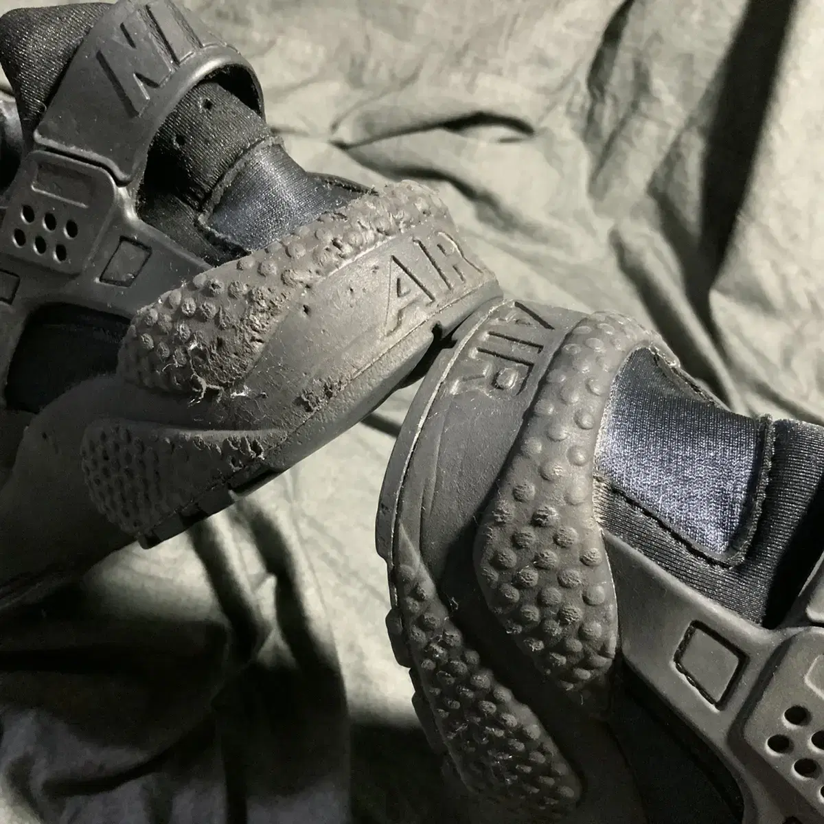 Nike Air Huarache Run T/Blk Sz 275(W)