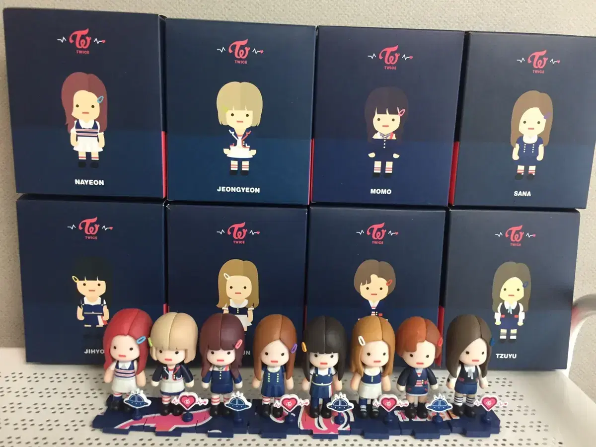 Twice Figure Signals