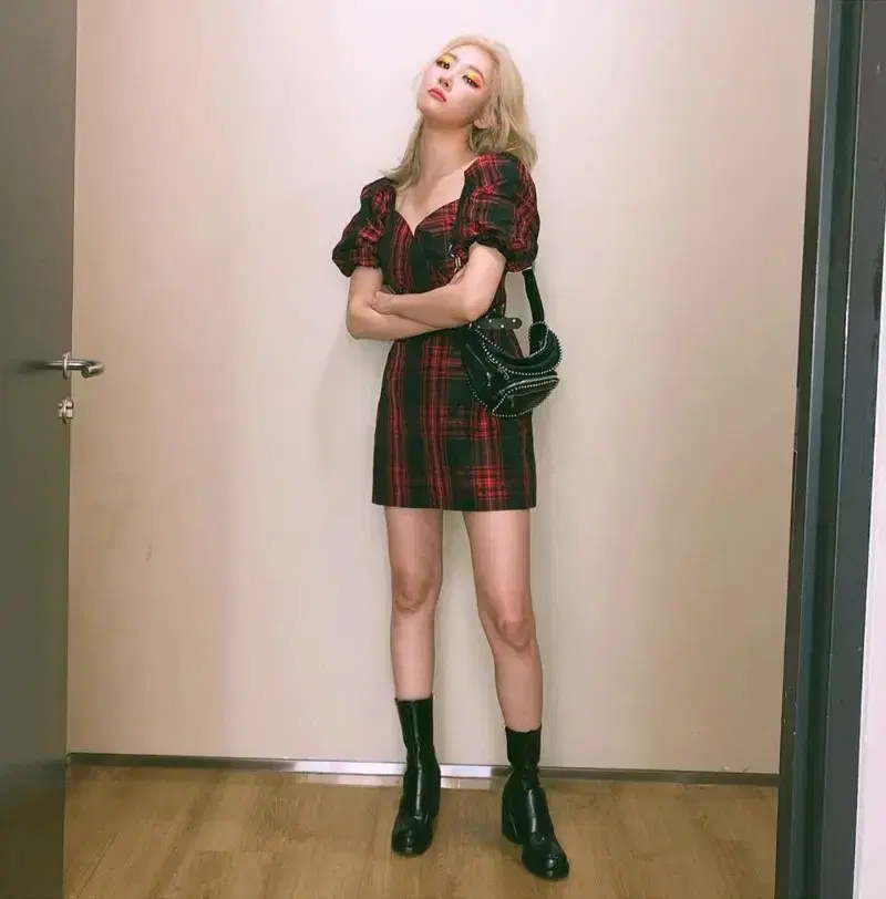 sunmi, CHECKED BLAZER ONEPIECE