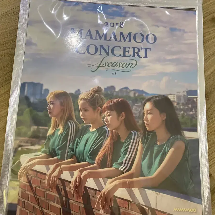 마마무 4season s/s 포스터 4종 세트(새상품)