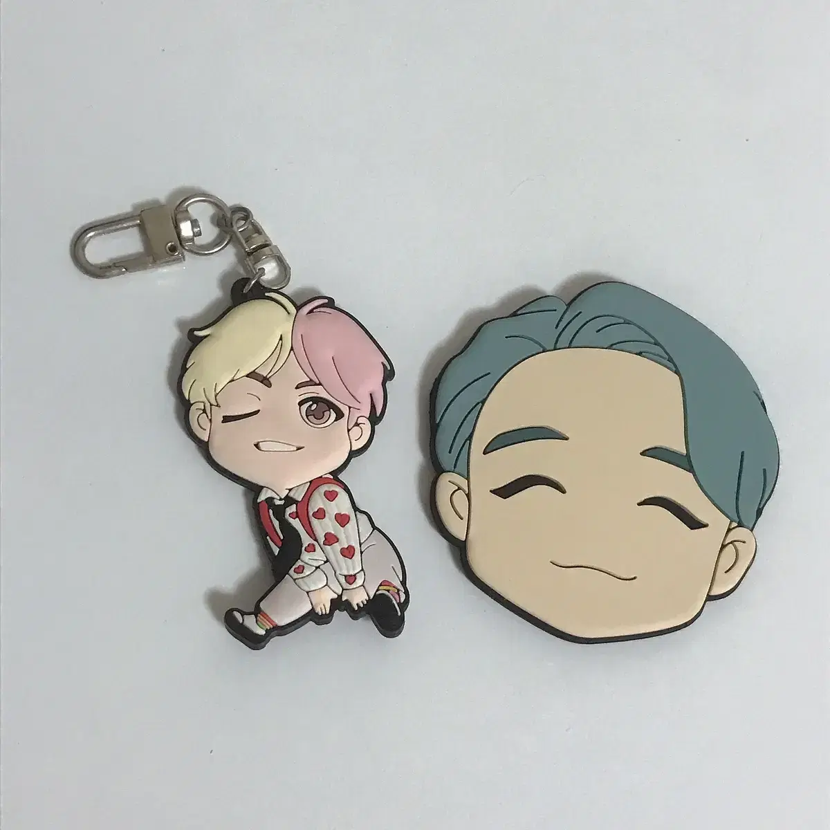 Bangtan popup store Taehyung Keyring, Namjun Mirror Goods