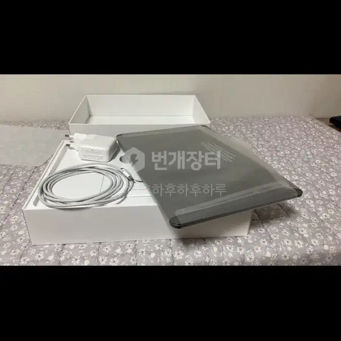 뉴맥북 2015팝니다.