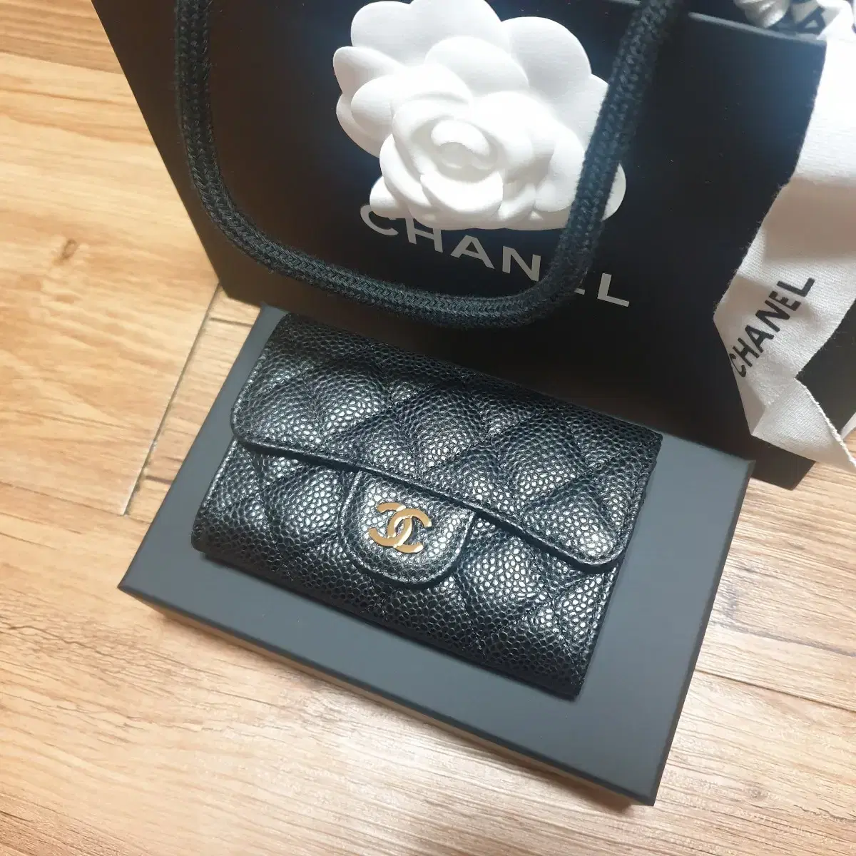 Chanel kard holder