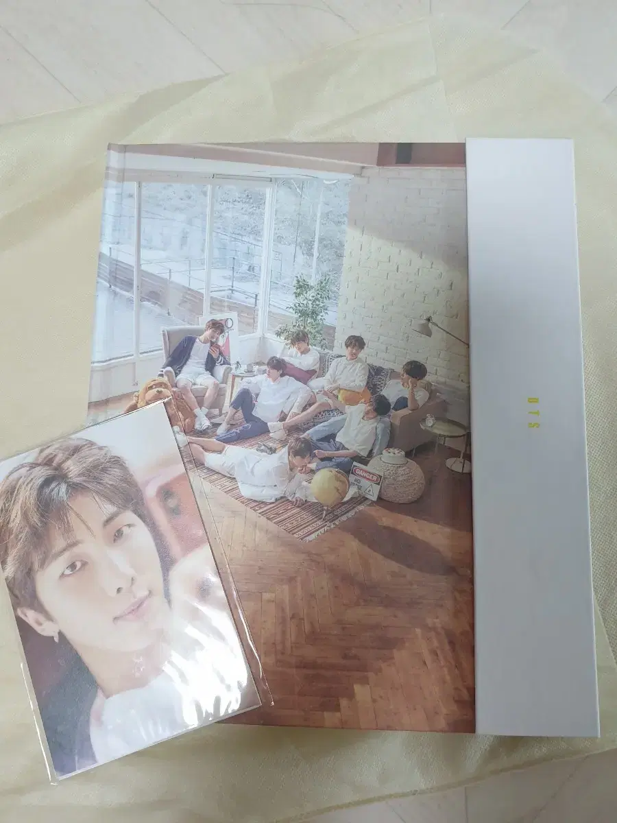 BTS Today Book & sealed Postcard Set A