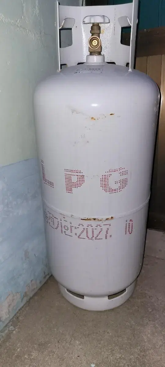 [파격인하] LPG 20kg  가스통팝니다..