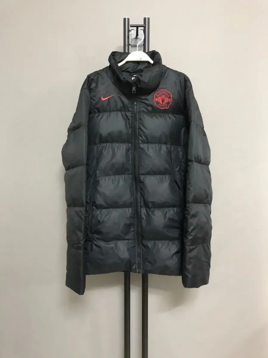 Genuine) Nike Manchester Padded