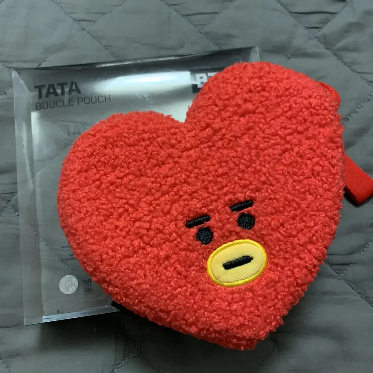 방탄소년단 뷔 bt21 타타 부클파우치