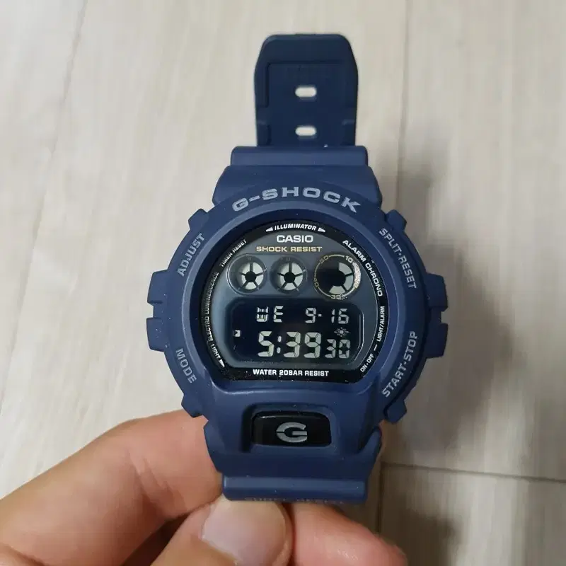 정품 카시오 지샥 DW-6900E 시계
