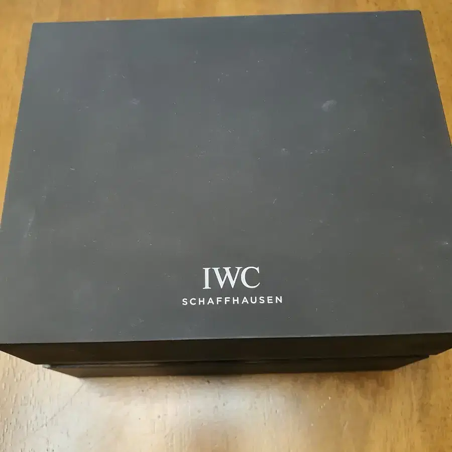 IWC 문페이즈 포르토피노 오트매틱 37 로즈골드