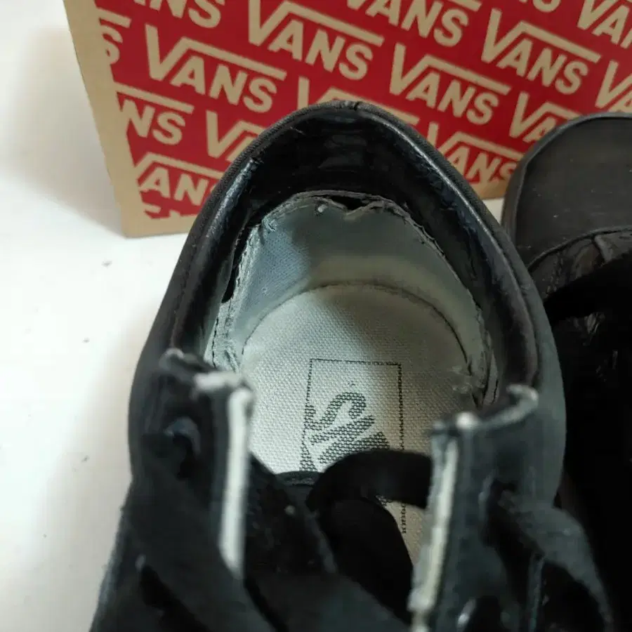 VANS.Black