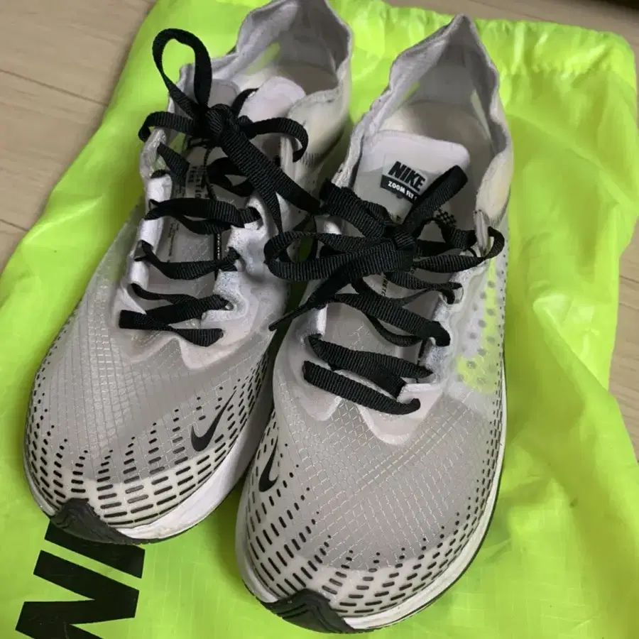 나이키 줌 플라이 nike zoom fly sp fast