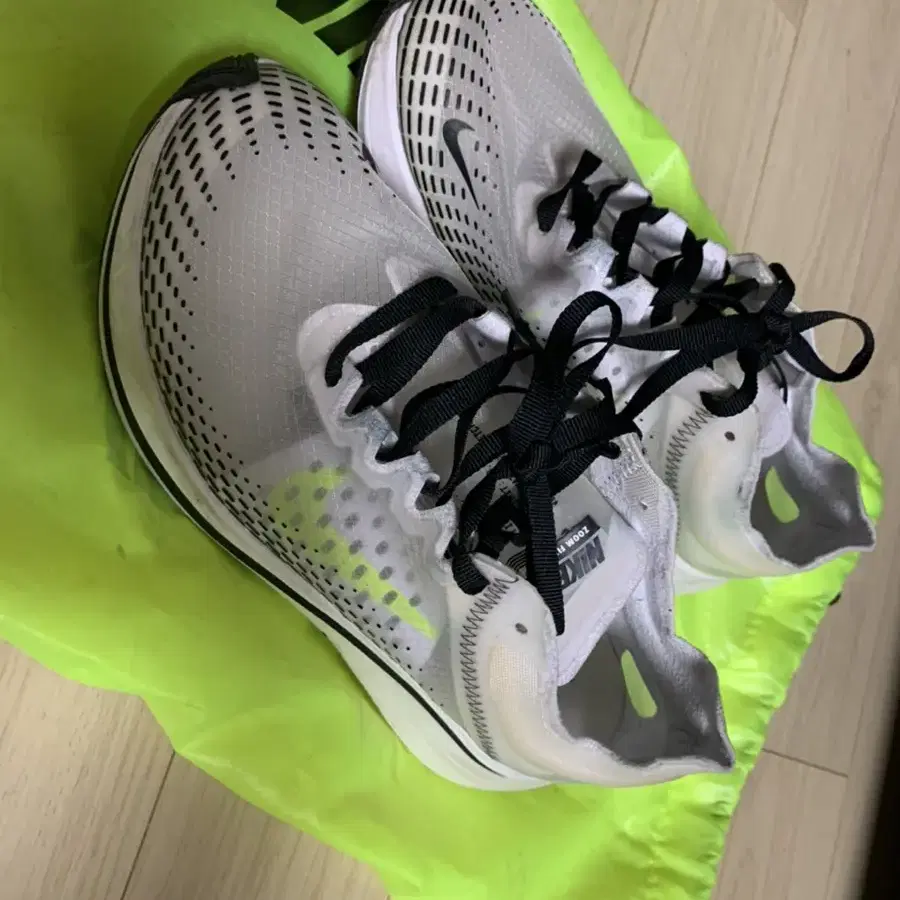 나이키 줌 플라이 nike zoom fly sp fast