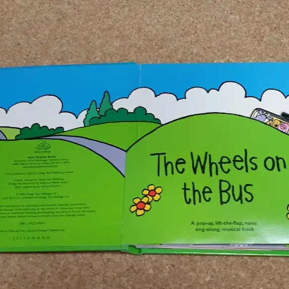 the wheels on the bus 사운드 팝업북